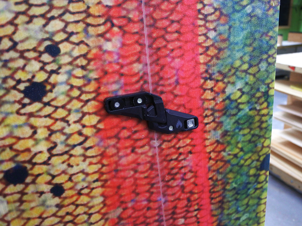 Surfy Powder splitboard Trout fish graphic